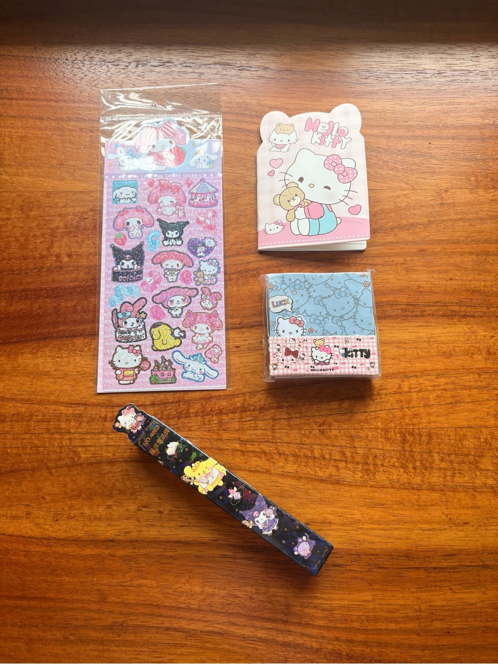 Mini Hello Kitty Fun Stationary Bundle.